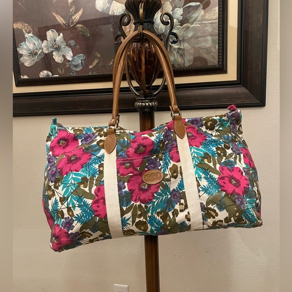 Gitano please check all picture of condition - Picture 8 of 16